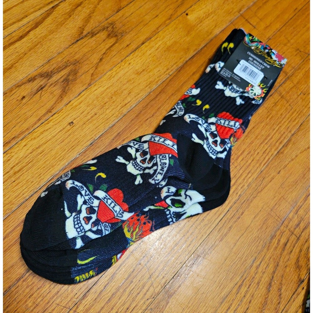 Ed Hardy Men's Cushioned Crew Socks 3 Pairs Black Skull Tattoo Graphic 6-11 men